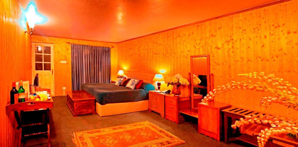 Nedous Hotel กุลมาร์ค ห้อง รูปภาพ