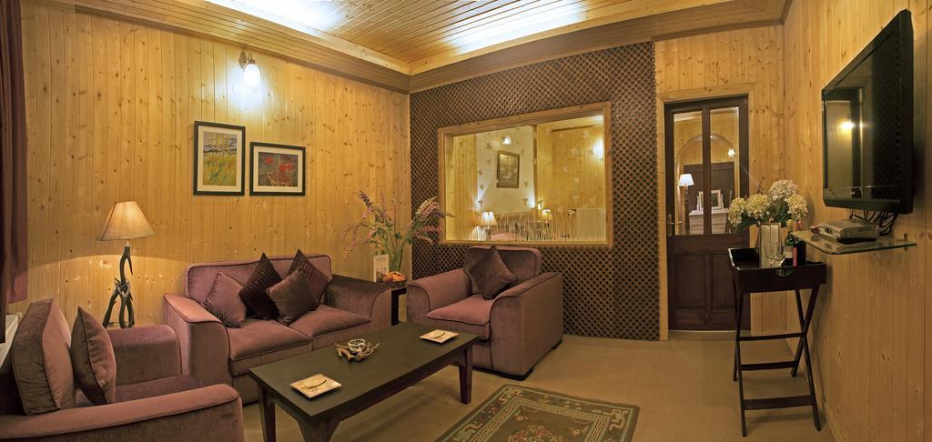 Nedous Hotel กุลมาร์ค ภายนอก รูปภาพ